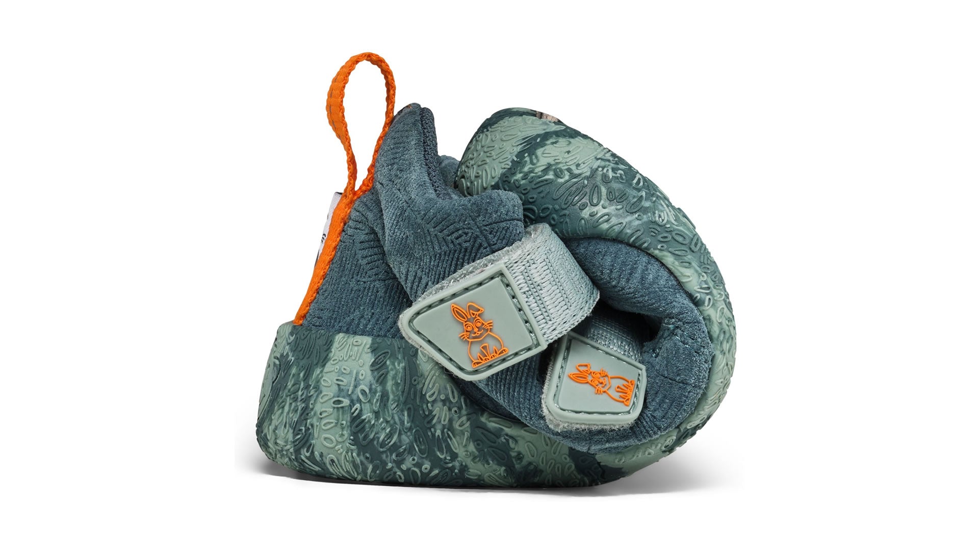Dětské barefoot boty Affenzahn Prewalker Lowboot Leather Talky Bunny
 zelené ukázka ohebnosti boty