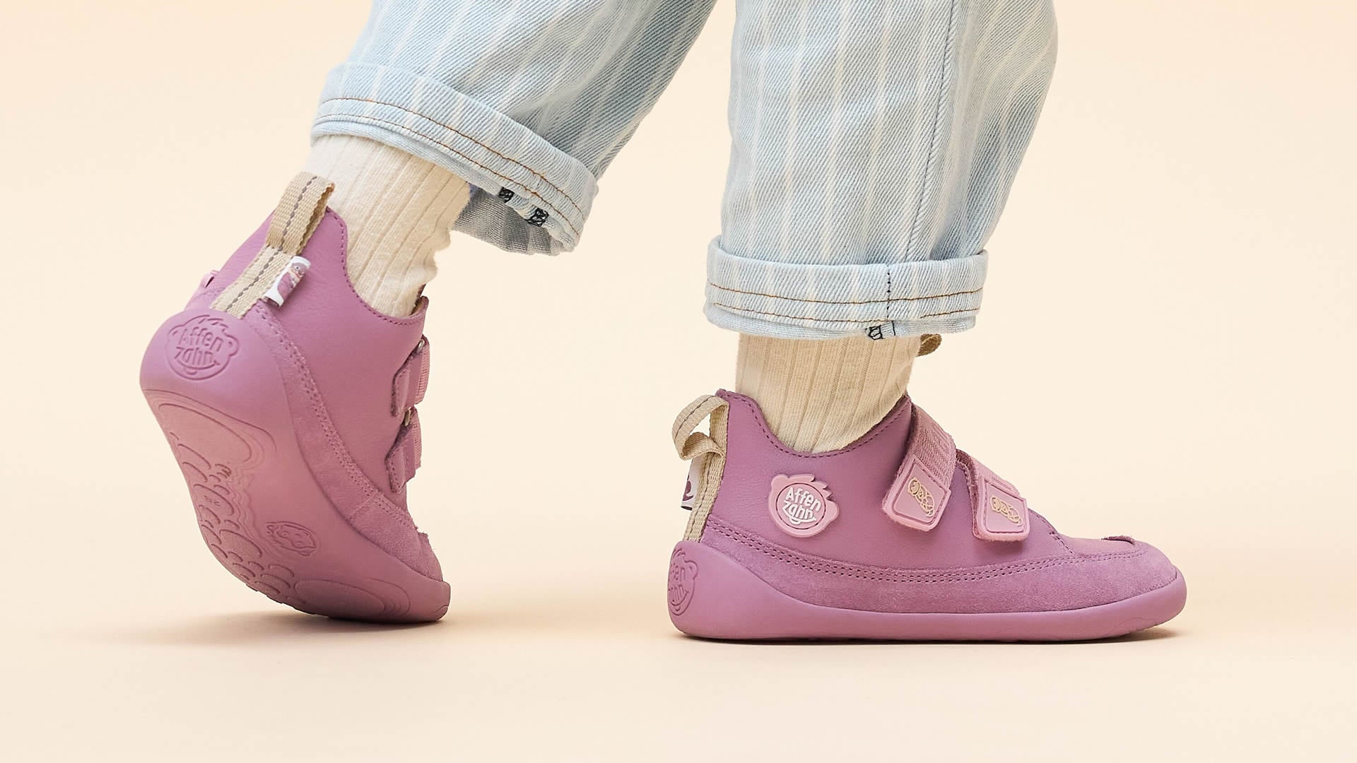 Affenzahn Sneaker Leather Buddy - Otter růžové barefoot dětské tenisky s širokou špičkou a flexibilní podrážkou