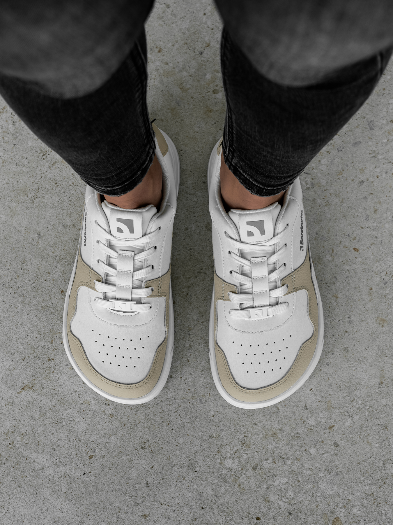 Barefoot boty Barebarics Zing - White & Cream bílo-béžové pohled na obuté boty shora