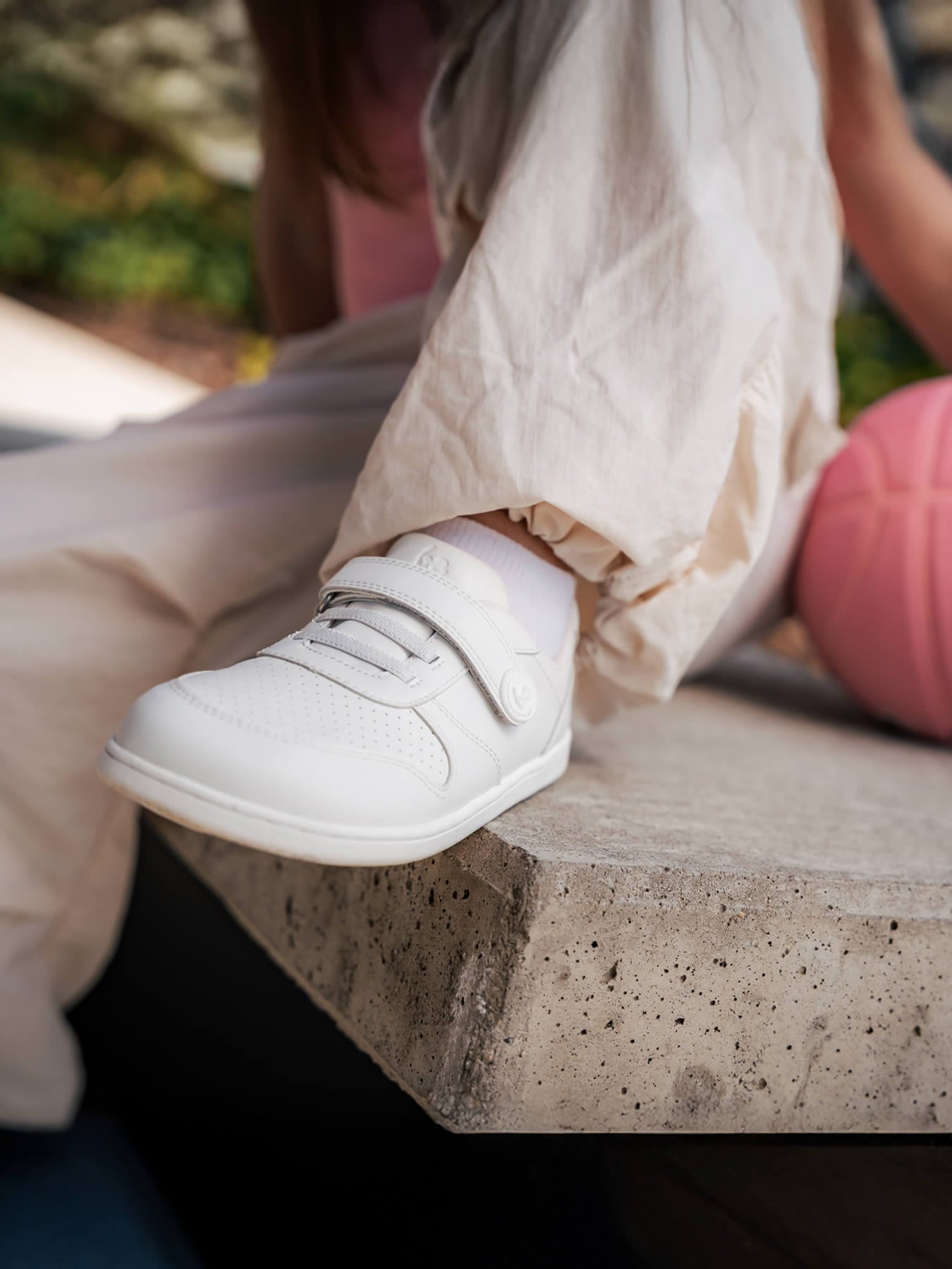 Be Lenka Scoot All White - obuté přední pohled