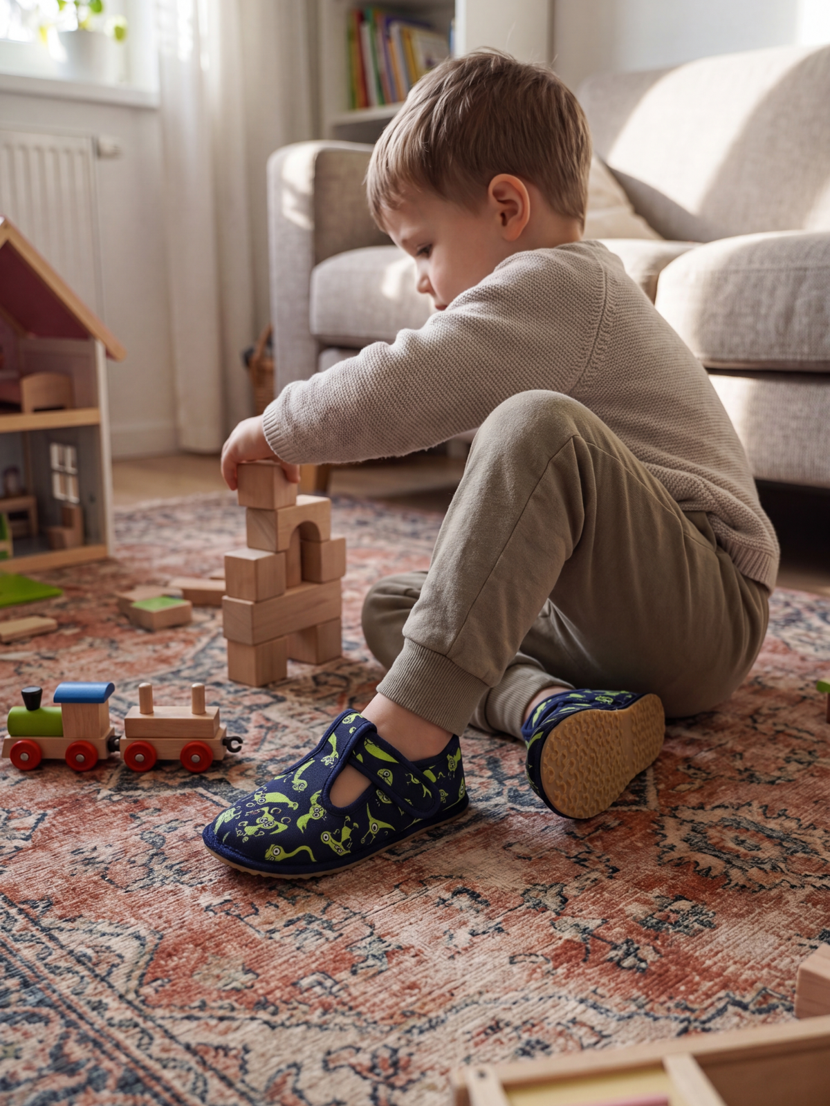 Dětské barefoot bačkůrky Beda BF 060010/W/PF - Monsters