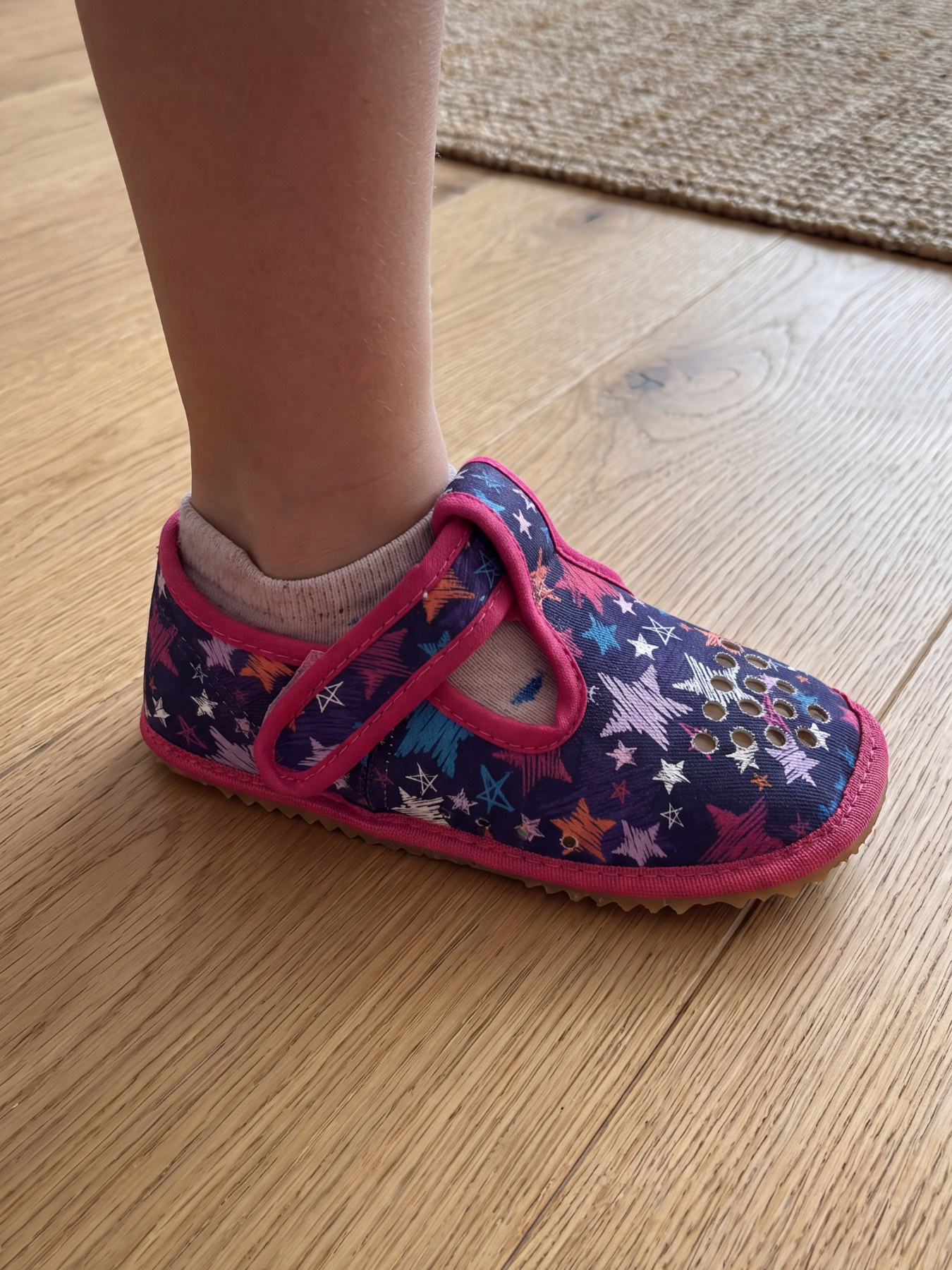 Pantuflas barefoot infantiles Beda BF 060010/W/PF - Stars