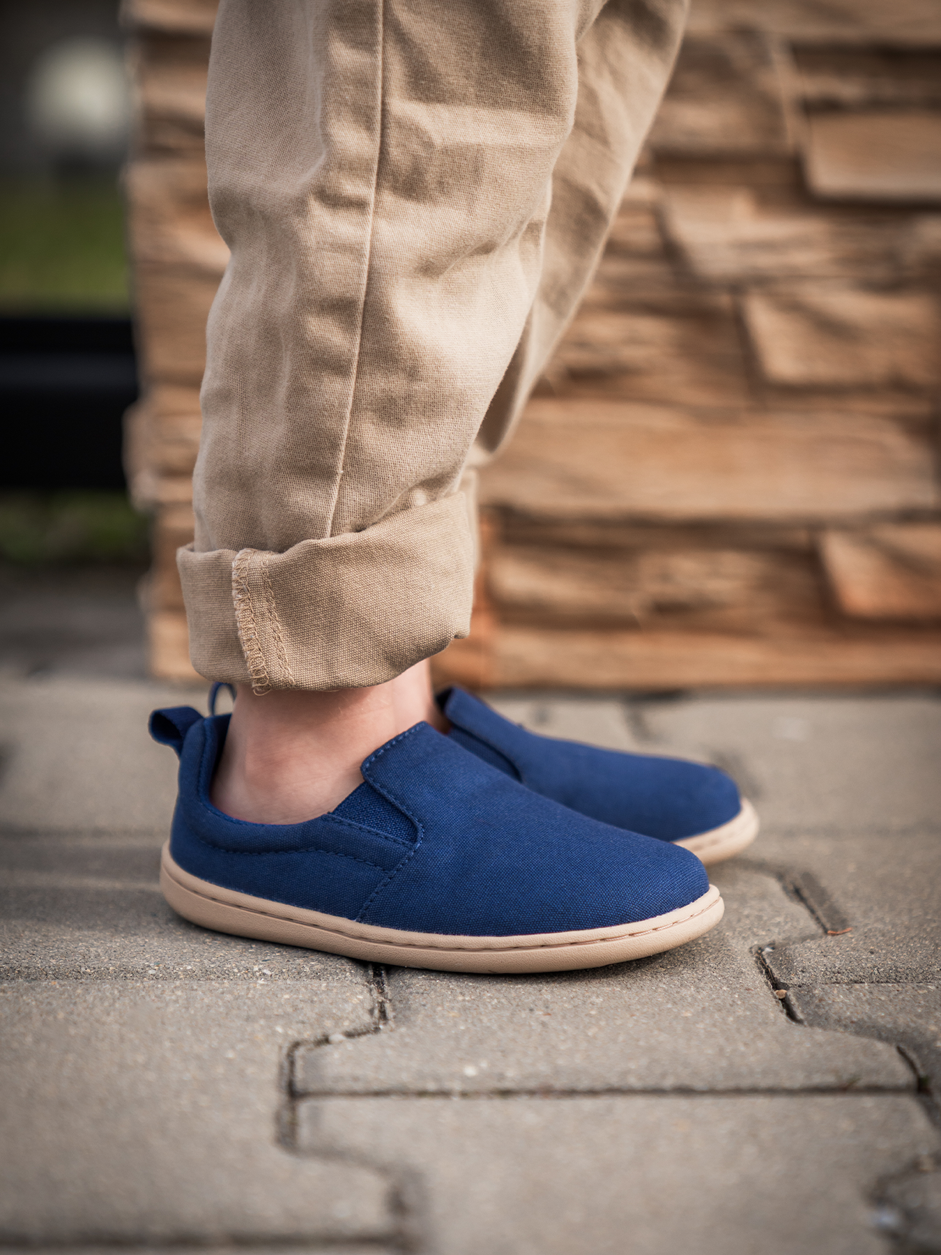 Be Lenka Aura Navy - pravý bok