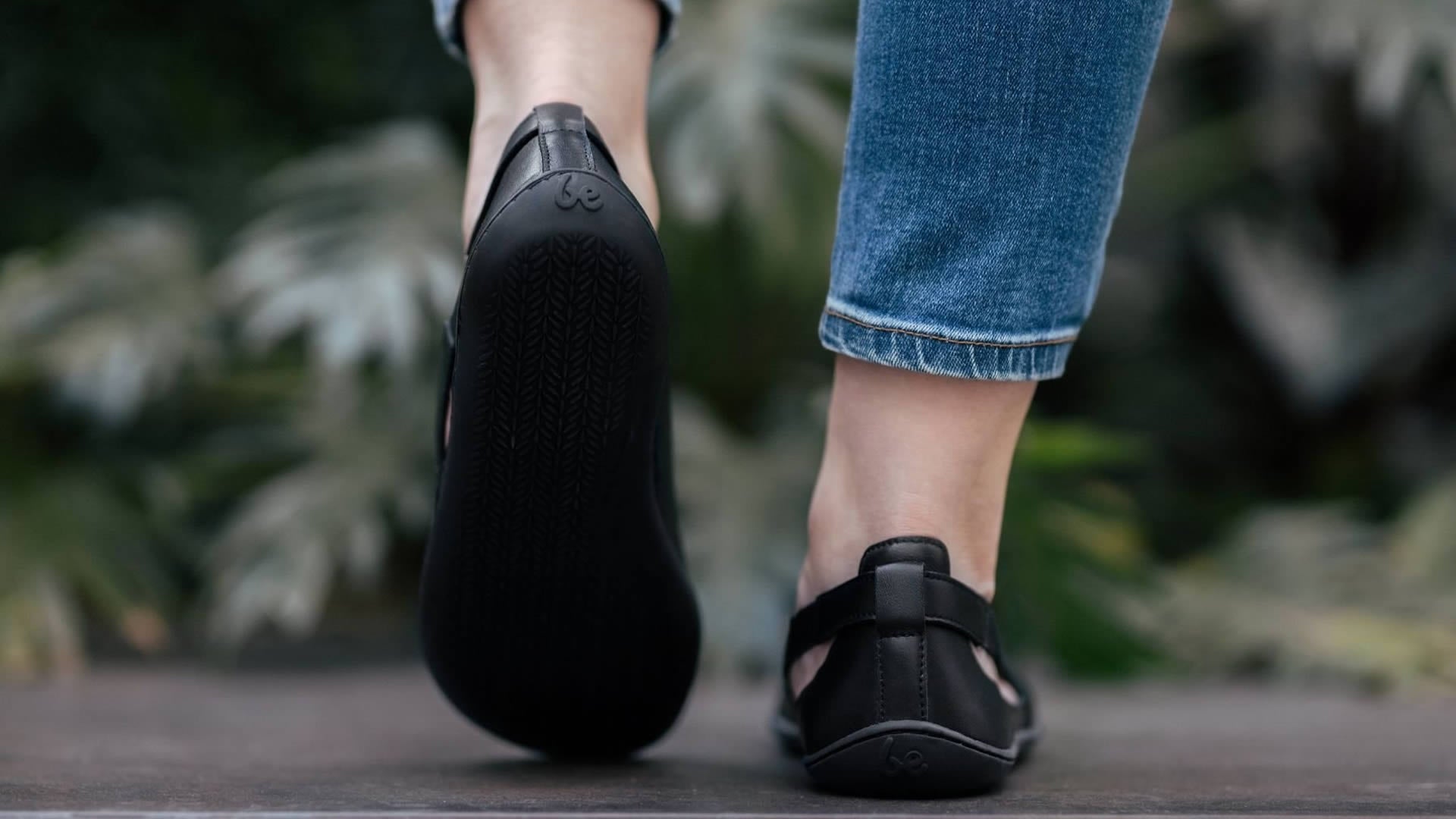Be Lenka Bellissima 2.0 All Black - levá podrážka
