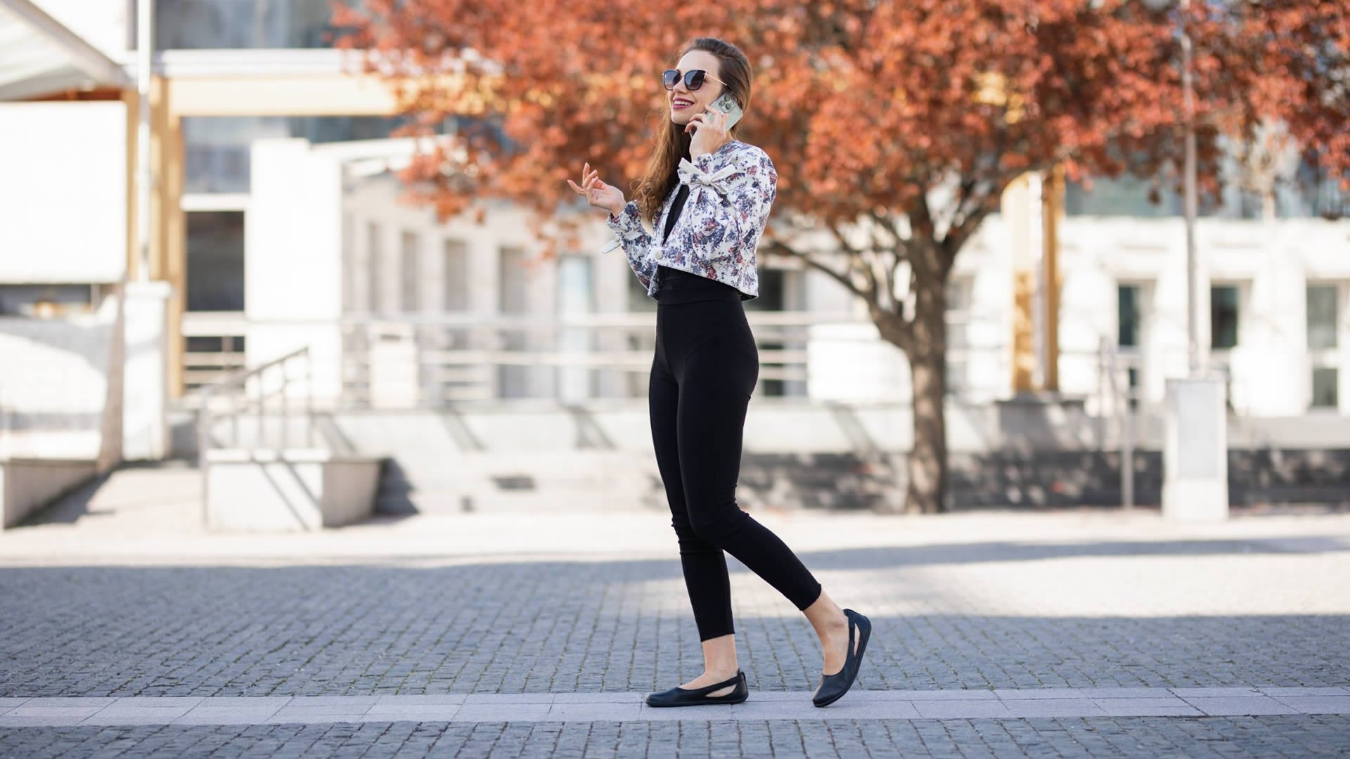 Be Lenka Bellissima 2.0 All Black - pohled levá strana