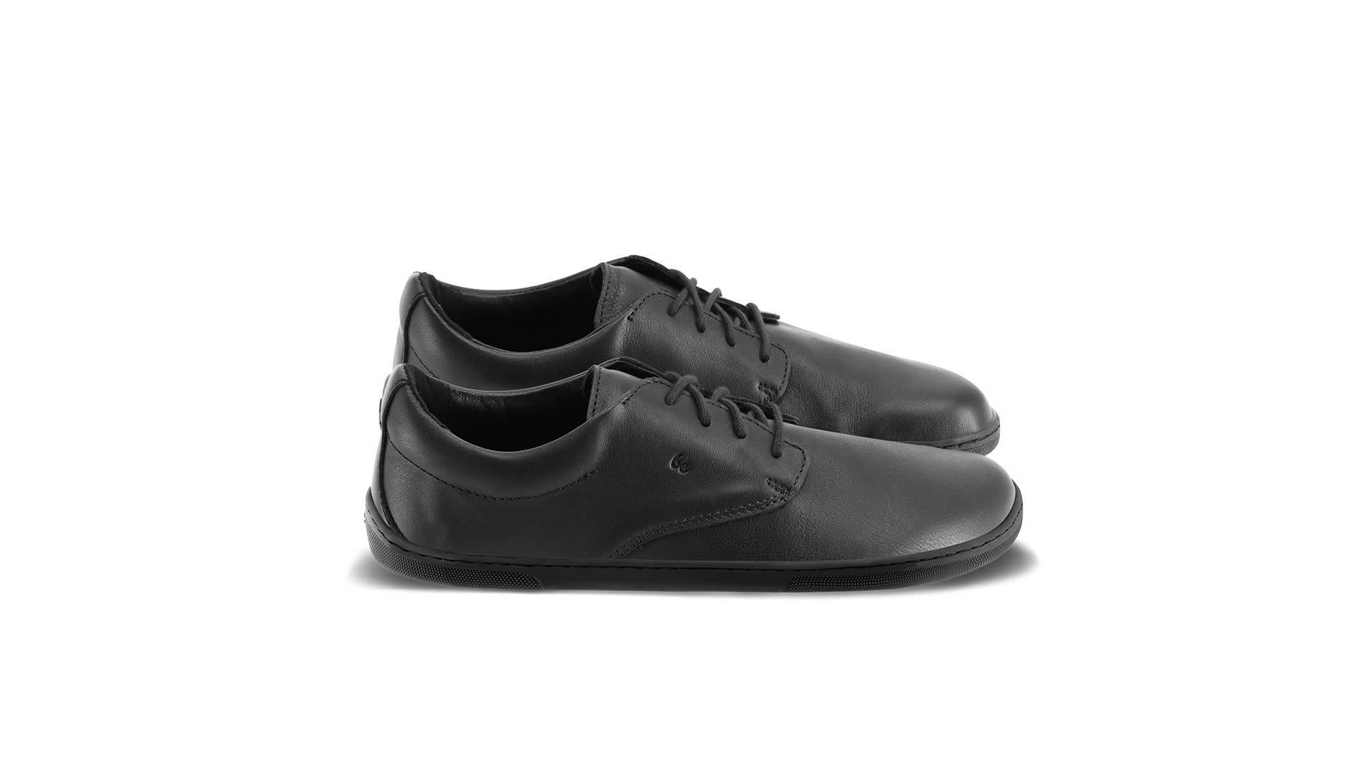 Be Lenka Cityscape All Black - pohled pravý bok