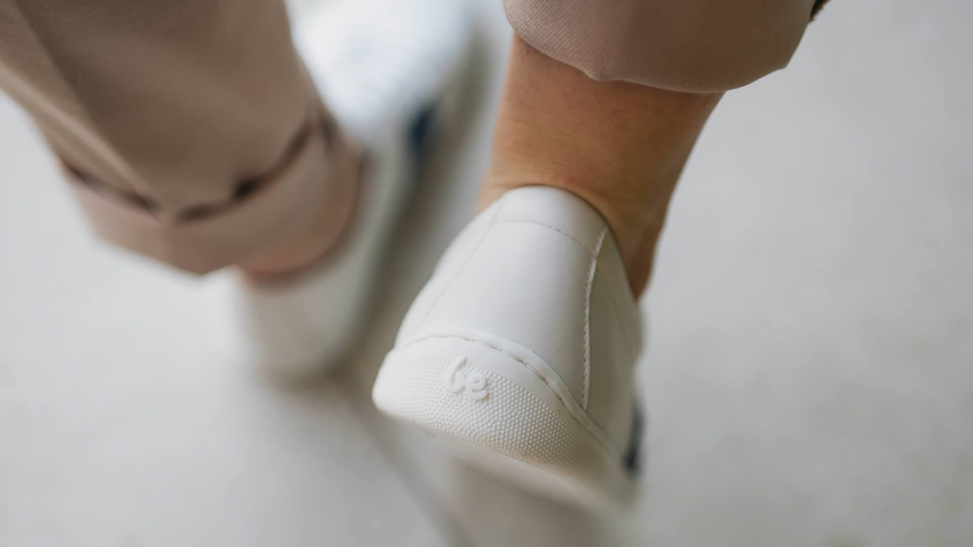 Be Lenka Elite White & Dark Blue - detail paty