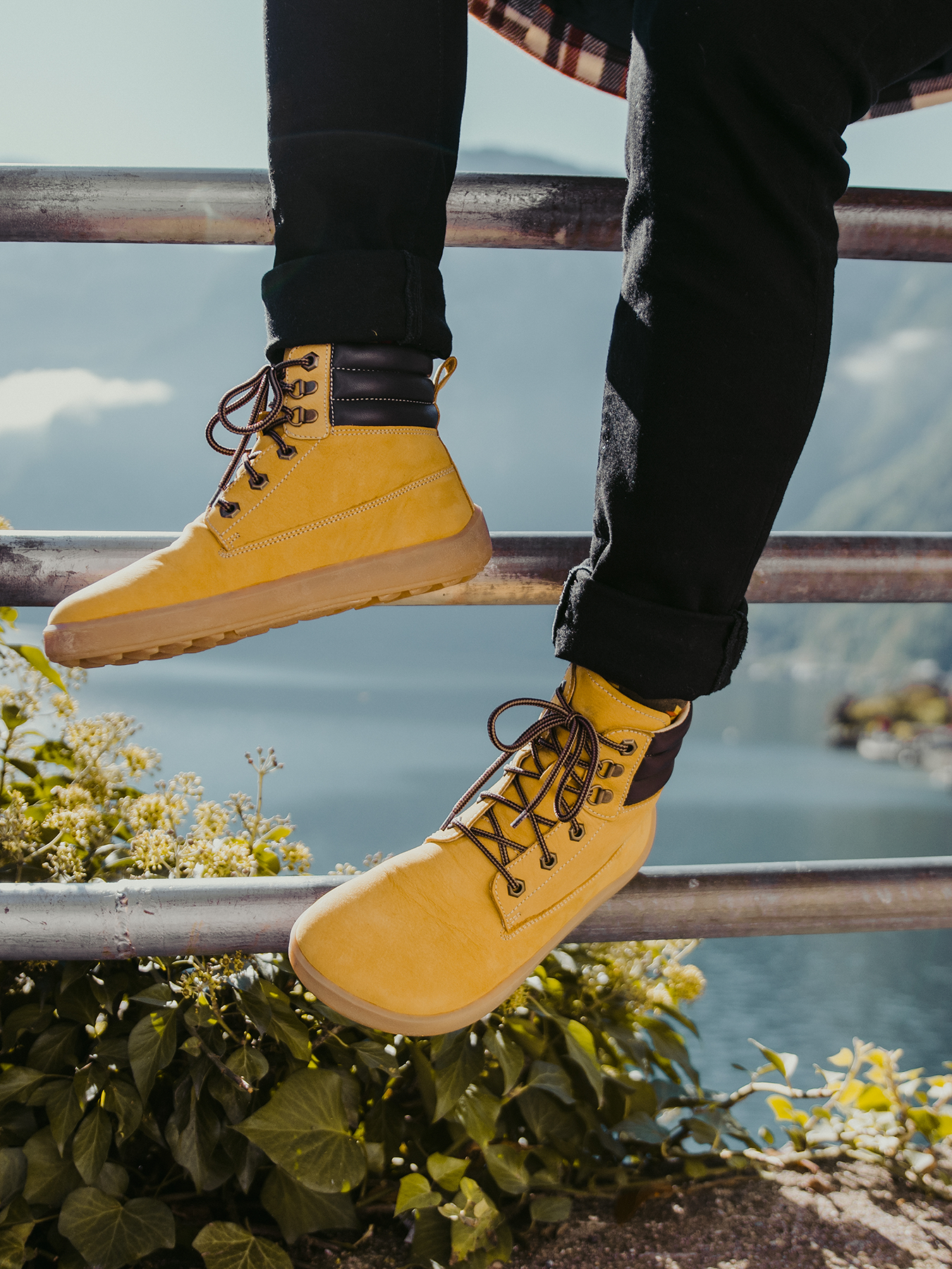 Kožené podzimní kotníkové barefoot boty Be Lenka Nevada Neo - Mustard béžové pohled na obuté boty zpředu