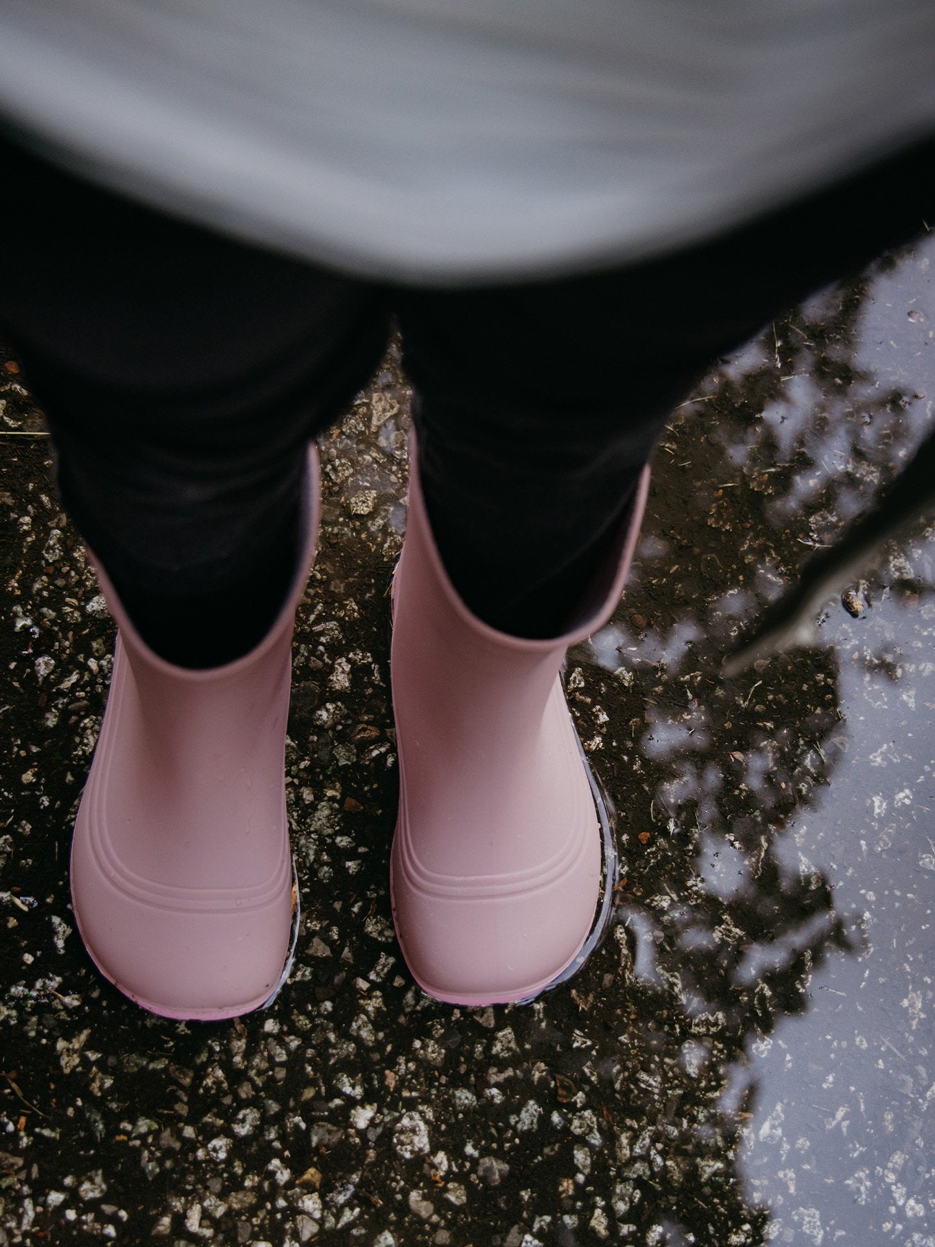 Dětské barefoot holínky Be Lenka Pudds - Misty Pink mlhavě růžové pohled na obuté boty shora