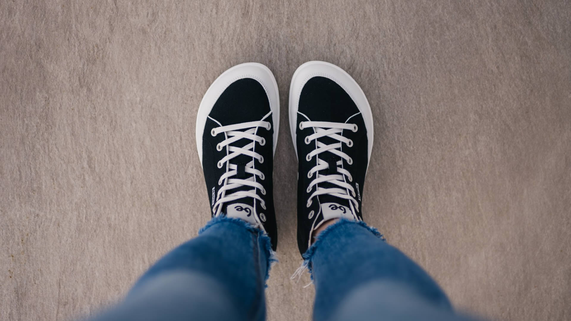 Be Lenka Rebound High Top Black & White - pohled shora