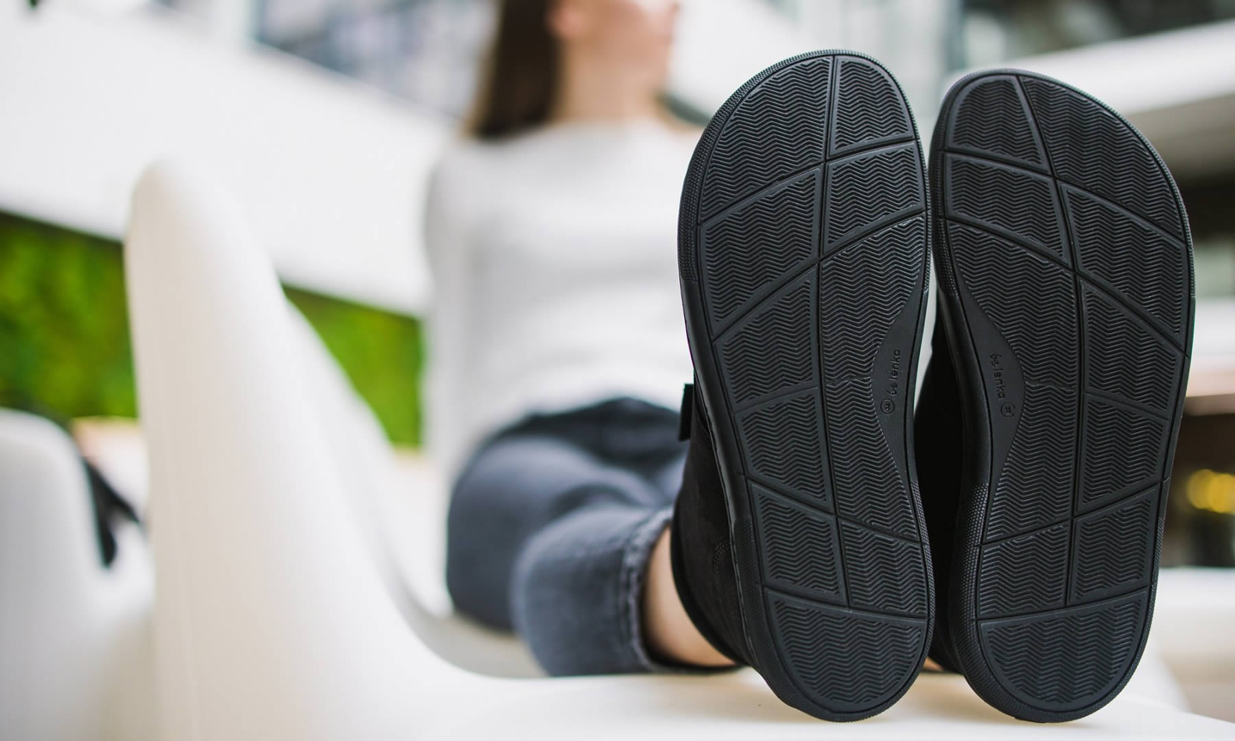 Be Lenka Synergy All black - podrážky