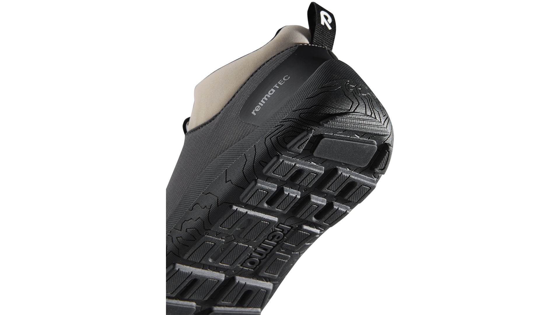 Reima Sankari Soft Black - barefoot  černo-šedé boty s membránou - detail paty a podrážky