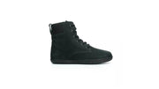 Shapen Urbaneer 2.0 Black – detailní boční pohled na černé barefoot kotníkové boty s minimalistickým vzhledem.